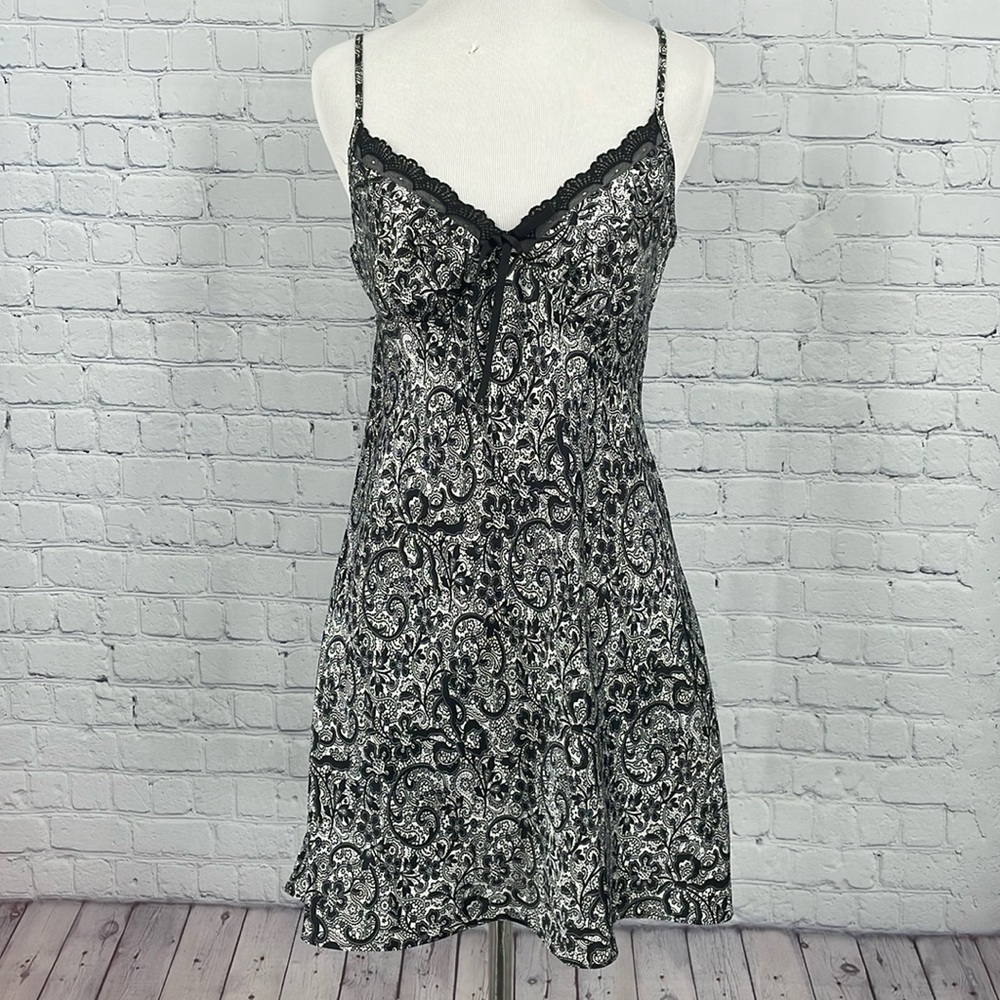Apt. 9 Black and White Paisley Lace Trim Slip Dress